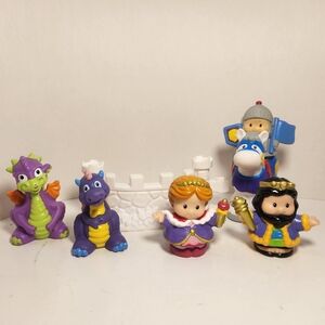 Fisher Price Little People Lil Kingdom Castle Figures King Knight Dragon Lot
